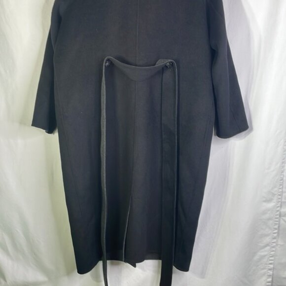 Universal Standard reversible, double faced luxe wool coat - Picture 12 of 16